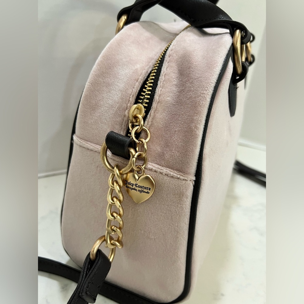 JUICY COUTURE SOFT PINK SATCHEL WITH BLACK ACCENTS - Picture 7 of 13